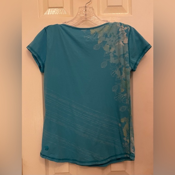 Bundle of 2 Outdoors Outfitter T-Shirts Size Small. - Picture 5 of 7